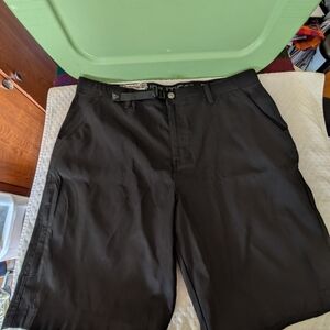 Classic Black Men's Flat Front Shorts Sz 36 NWT